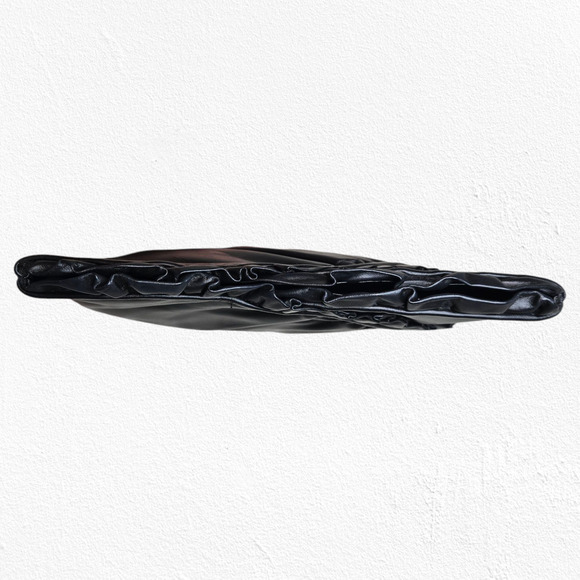 1970s Vintage Black Genuine Leather Ruched Morris Moskowitz Designer Clutch Bag - Picture 5 of 13